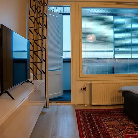 Polar Night Shelter *