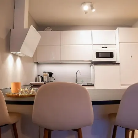 Polar Night Shelter Apartamento *